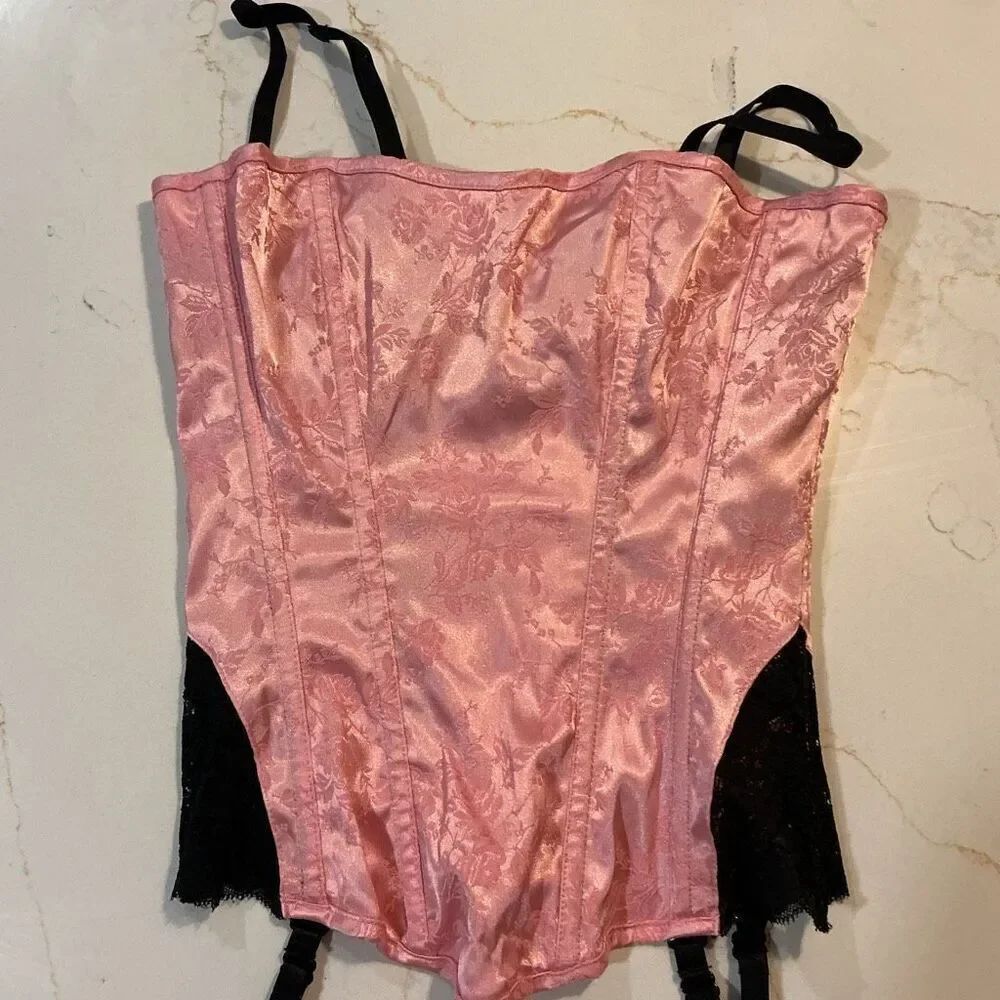 Frederick’s of Hollywood Y2K Corset Bustier Sz 32 Garter Strap Pink